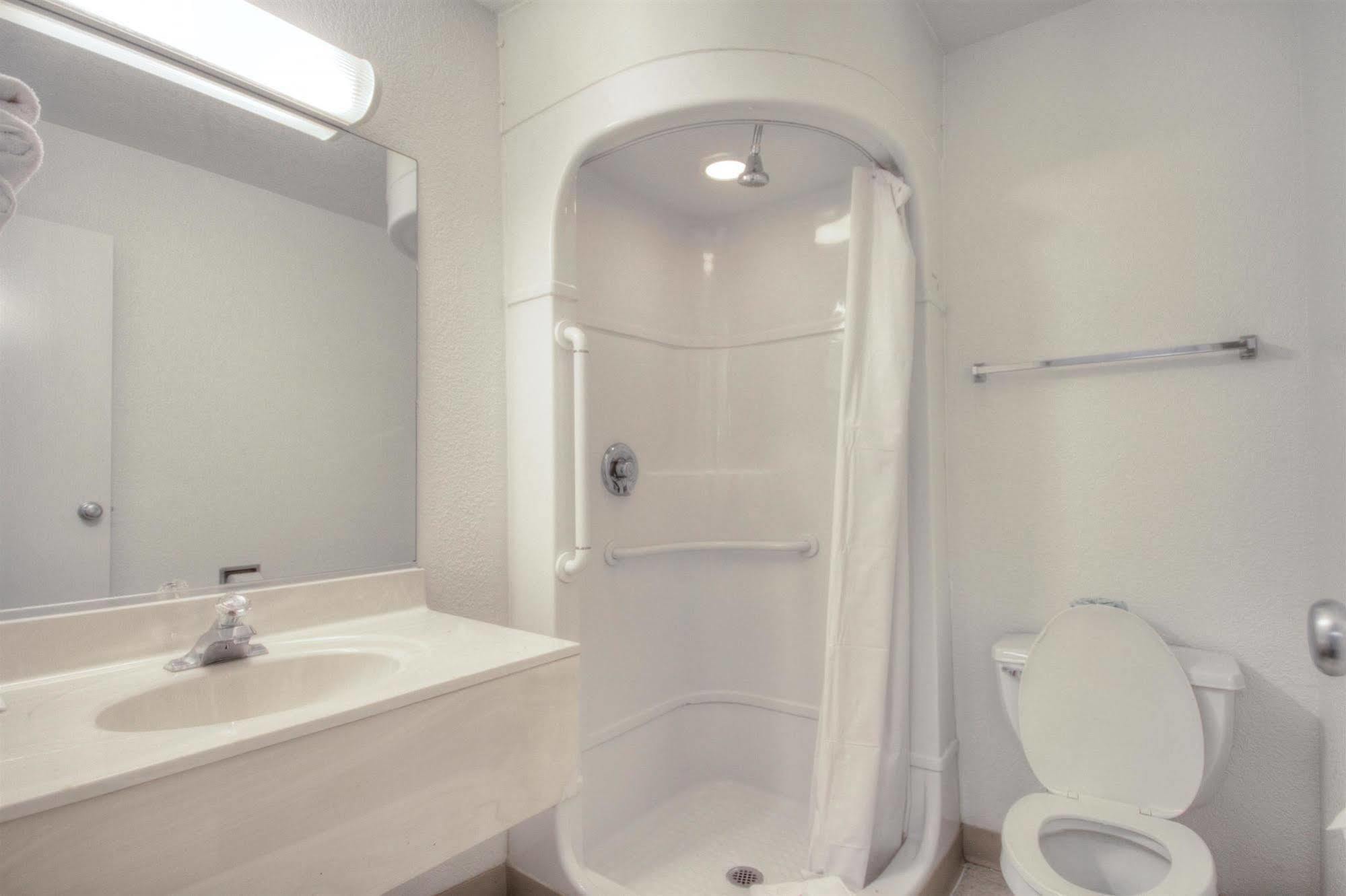 Rodeway Inn ラスクルーセス エクステリア 写真