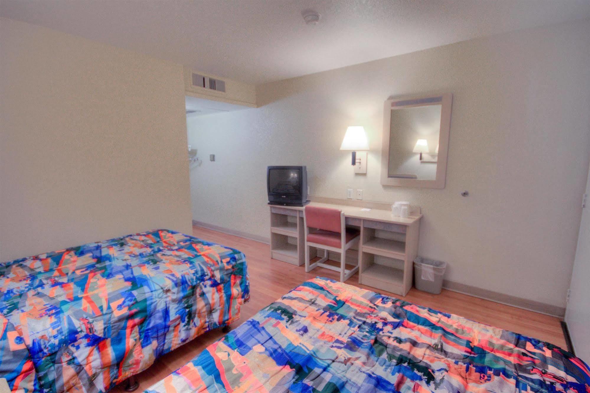 Rodeway Inn ラスクルーセス エクステリア 写真